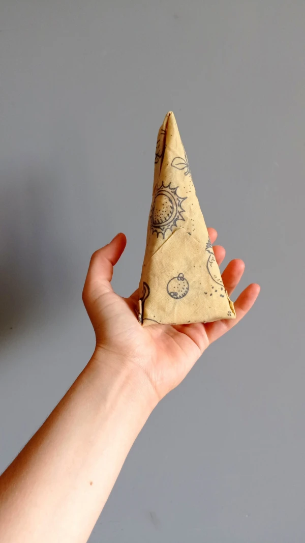 Medium Beeswax Wrap (25×25 cm)